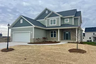 N54W19340 Kearney Ln, Menomonee Falls, WI 53051 - Photo 3