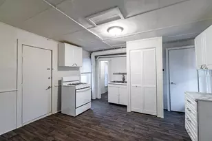 802 Charles St, La Crosse, WI 54603 - Photo 5