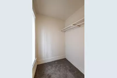 802  Charles St, La Crosse, WI 54603 - Photo 15