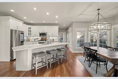 394  Sunshine Dr, Hartland, WI 53029 - Photo 7