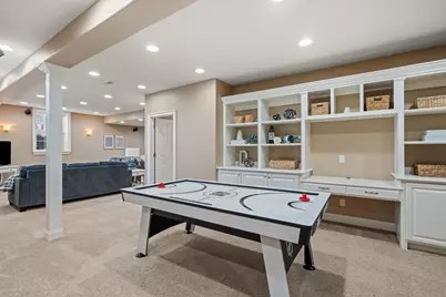 394  Sunshine Dr, Hartland, WI 53029 - Photo 23