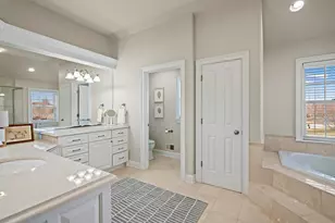 394 Sunshine Dr, Hartland, WI 53029 - Photo 15