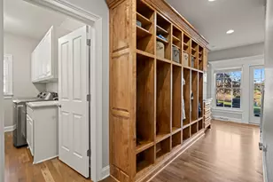 394 Sunshine Dr, Hartland, WI 53029 - Photo 13