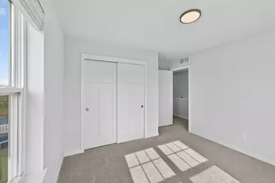 11520 W Meadowview Dr, Franklin, WI 53132 - Photo 29