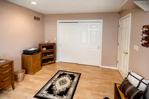 550 S McPride Ln, Brookfield, WI 53045 - Photo 37