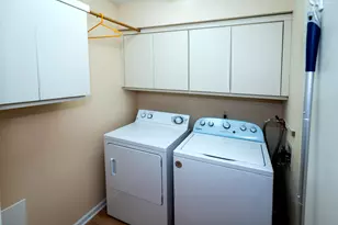 550 S McPride Ln, Brookfield, WI 53045 - Photo 17