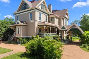 1107 Algoma Blvd, Oshkosh, WI 54901 - Photo 45