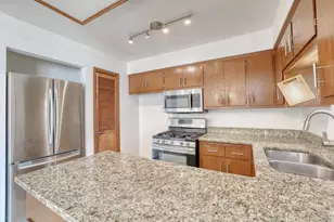 18570 Kamala Ct, Brookfield, WI 53045 - Photo 3