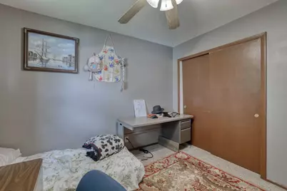 18570  Kamala Ct, Brookfield, WI 53045 - Photo 13