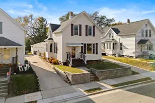 215 Lincoln Ave, Sheboygan, WI 53081 - Photo 29