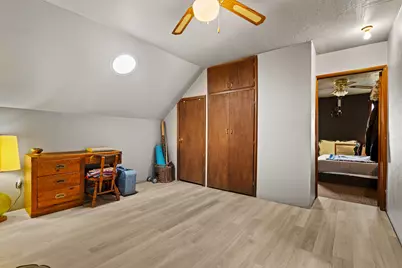 215  Lincoln Ave, Sheboygan, WI 53081 - Photo 15