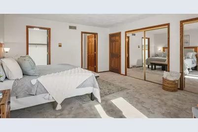 3723  Meadowbrooke Cir, Windsor, WI 53532 - Photo 33