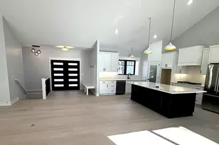 1620 Prestwick Dr, Geneva, WI 53147 - Photo 7