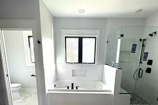 1620 Prestwick Dr, Geneva, WI 53147 - Photo 13