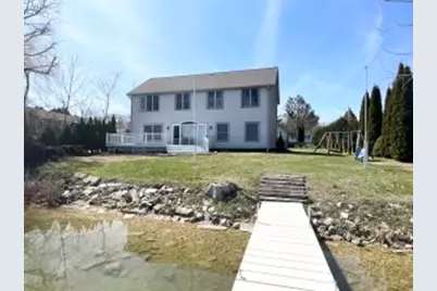 3344  Lake Dr, Hartford, WI 53027 - Photo 7