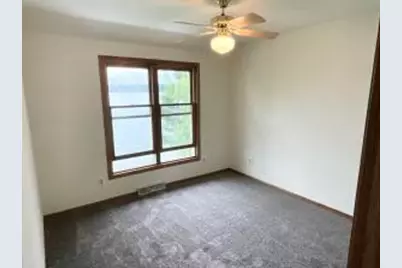 3344  Lake Dr, Hartford, WI 53027 - Photo 23