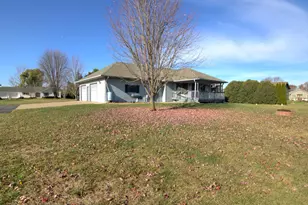 N8536 Hanson Rd, Holland, WI 54636 - Photo 31