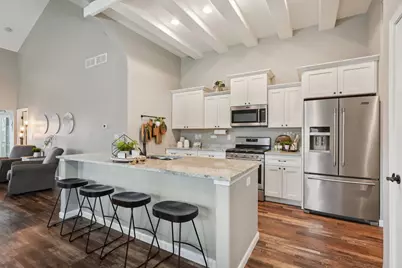 2951  Glen Ivy Dr, West Bend, WI 53090 - Photo 9