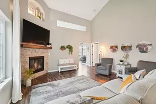 2951 Glen Ivy Dr, West Bend, WI 53090 - Photo 19