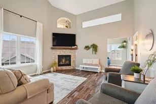 2951 Glen Ivy Dr, West Bend, WI 53090 - Photo 17