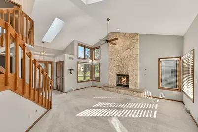 N81W13567  Golfway Dr, Menomonee Falls, WI 53051 - Photo 3