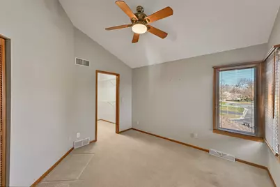 N81W13567  Golfway Dr, Menomonee Falls, WI 53051 - Photo 13