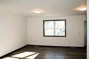 337 Mulberry St, Baraboo, WI 53913 - Photo 11