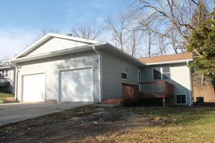 337 Mulberry St, Baraboo, WI 53913 - Photo 25