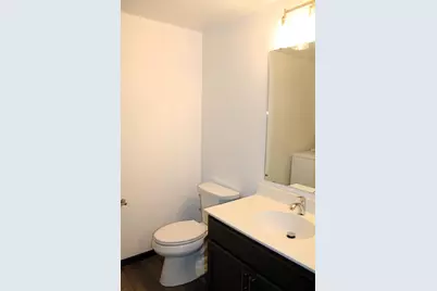 337  Mulberry St #339, Baraboo, WI 53913 - Photo 15