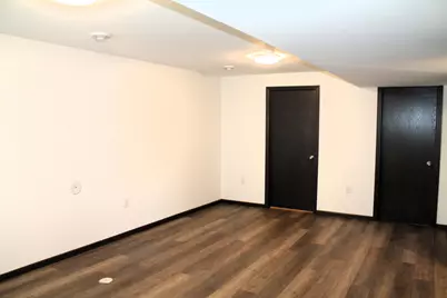 337  Mulberry St #339, Baraboo, WI 53913 - Photo 9