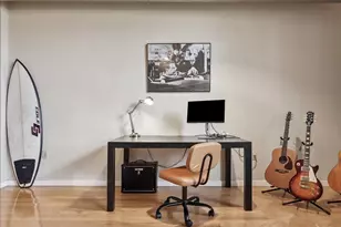 234 E Reservoir Ave, Milwaukee, WI 53212 - Photo 11