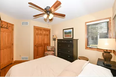 300  King William Ct, Waukesha, WI 53186 - Photo 21