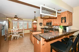 300 King William Ct, Waukesha, WI 53186 - Photo 11