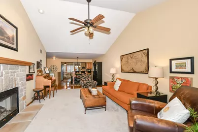 300  King William Ct, Waukesha, WI 53186 - Photo 17