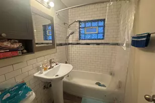 944 N 20th St, Milwaukee, WI 53233 - Photo 7