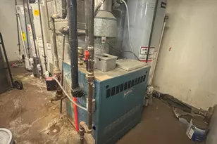 944 N 20th St, Milwaukee, WI 53233 - Photo 41