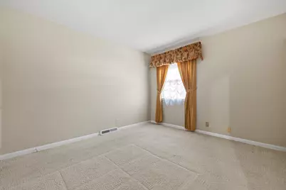 3430  Spruce St, Racine, WI 53403 - Photo 17