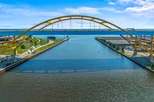 541 E Erie St, Milwaukee, WI 53202 - Photo 41