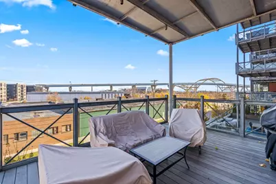 541 E Erie St #302, Milwaukee, WI 53202 - Photo 29