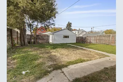 5045 N 25th St, Milwaukee, WI 53209 - Photo 31