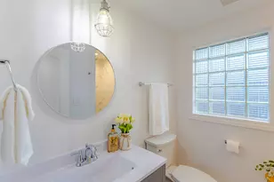 8201 N Whitney Rd, Fox Point, WI 53217 - Photo 19