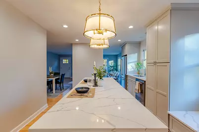 8201 N Whitney Rd, Fox Point, WI 53217 - Photo 15