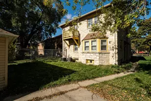 3713 W Capitol Dr, Milwaukee, WI 53216 - Photo 27