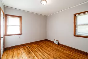 3713 W Capitol Dr, Milwaukee, WI 53216 - Photo 13