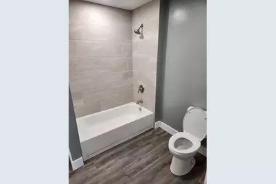 1813 W Burnham St #1815, Milwaukee, WI 53204 - Photo 11