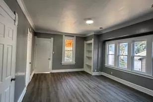 1813 W Burnham St, Milwaukee, WI 53204 - Photo 17