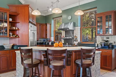 N44W25902  Lindsay Rd, Pewaukee, WI 53072 - Photo 5