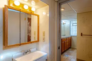 3863 E Squire Ave, Cudahy, WI 53110 - Photo 39