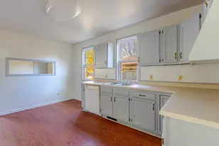 3863 E Squire Ave, Cudahy, WI 53110 - Photo 17