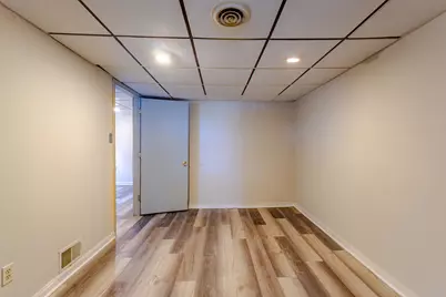 3863 E Squire Ave, Cudahy, WI 53110 - Photo 33